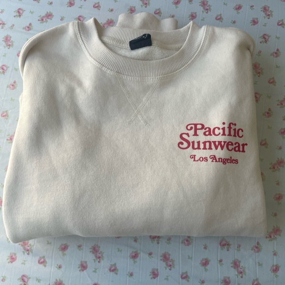 PACSUN CREWNECK - Picture 2 of 3